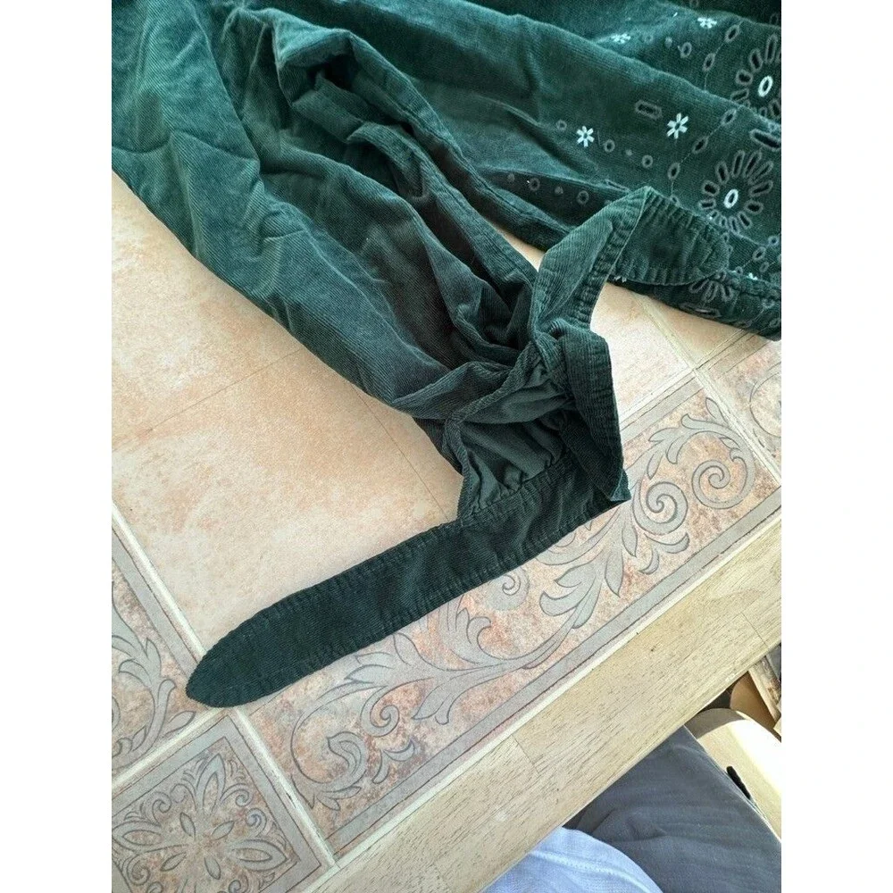 Madewell‎ Embroidered Green Corduroy Tie Sleeve Eyelet Blouse Women size XXS - Picture 3 of 9